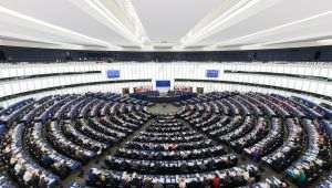 Eurodeputaţii se pregătesc să aprobe o nouă generaţie de Organisme Modificate Genetic